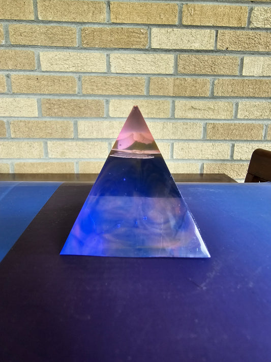 Pyramid with item in it